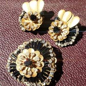 Vintage Black and Gold Earrings and Pendant/Brooch